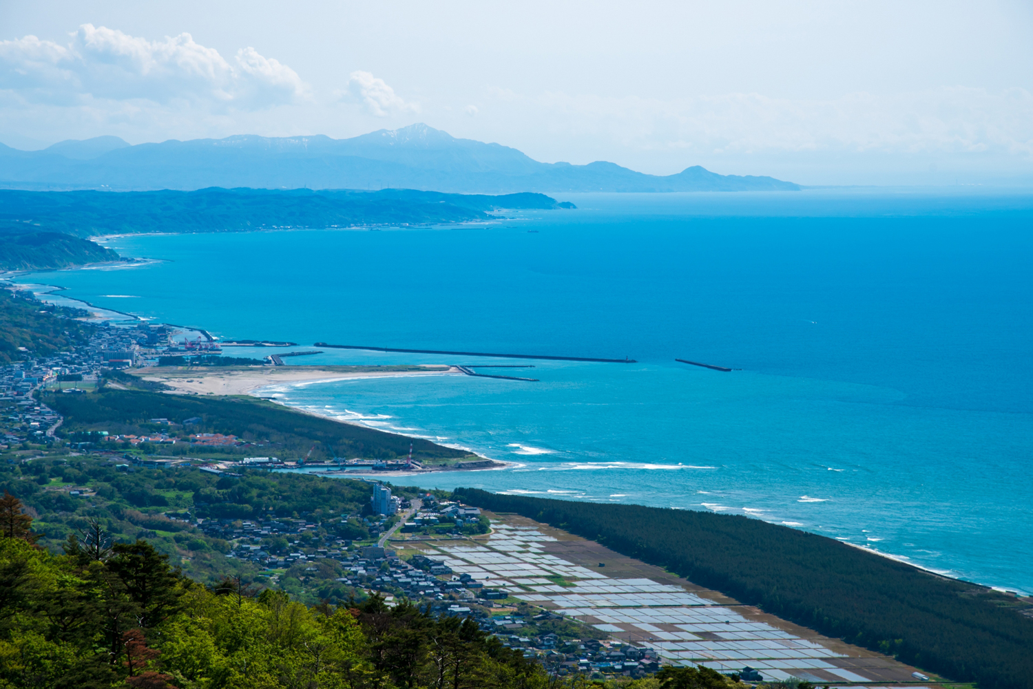 寺泊港、寺泊海水浴場